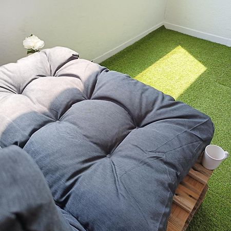 Appartement Proche Centre Ville / 3 Chambres แปร์ปินญอง ภายนอก รูปภาพ