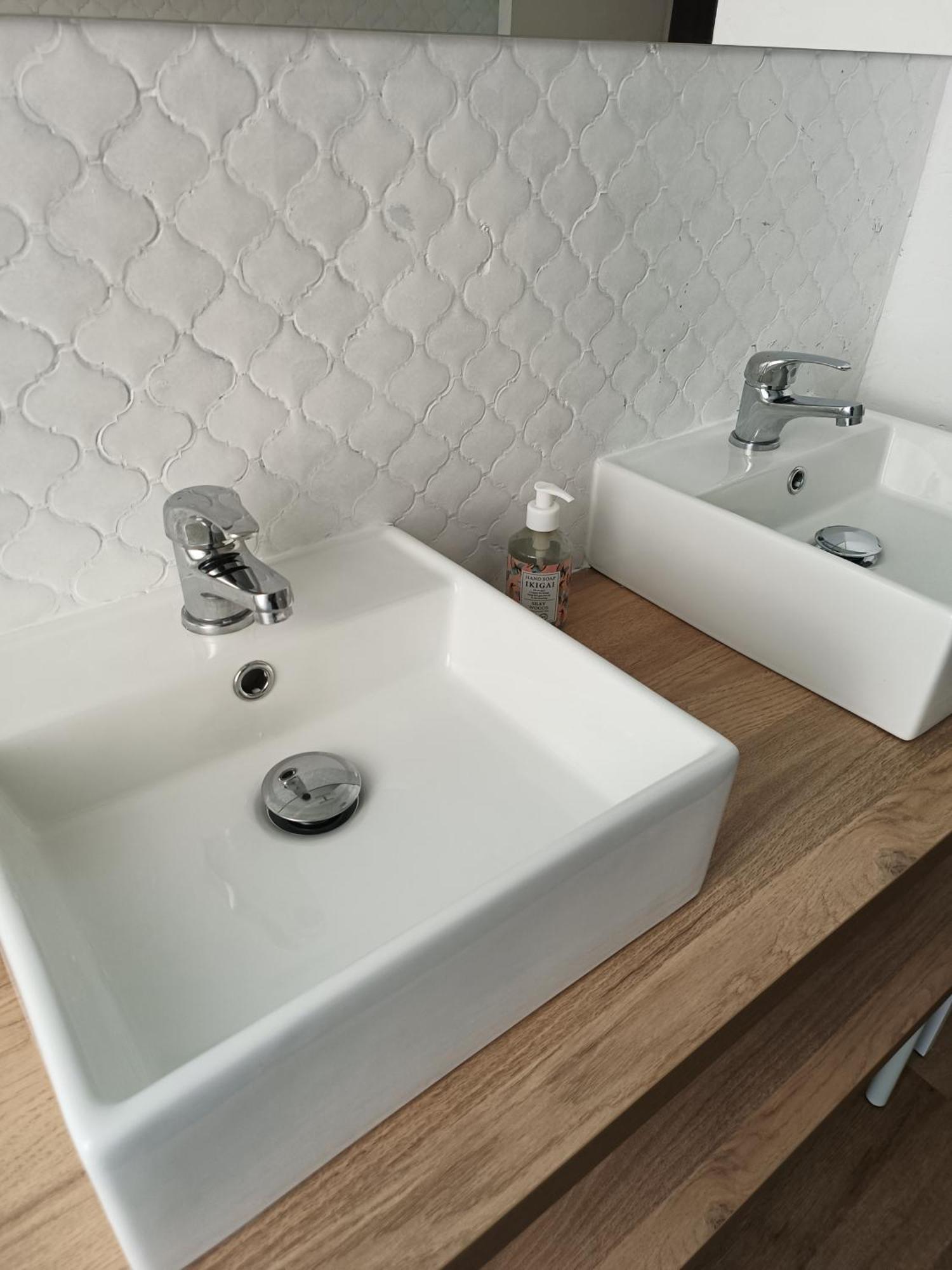 Appartement Proche Centre Ville / 3 Chambres แปร์ปินญอง ภายนอก รูปภาพ