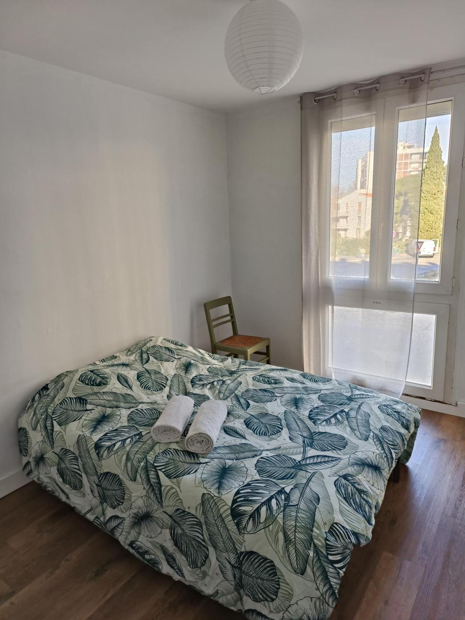 Appartement Proche Centre Ville / 3 Chambres แปร์ปินญอง ภายนอก รูปภาพ